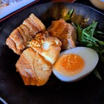 蔵元ごはん&カフェ 酒蔵 櫂 - 豚角煮