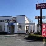 Fishmen - 店舗外観①