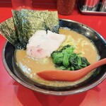 横浜ラーメン おか本 - 
