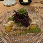A Delicious Service - APPETIZER　三陸産鰤とフルーツカブのマリネ、鰤のマリネ仕事が素晴らしいし葉わさびも美味しい