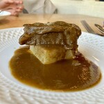 anchoa - 土佐赤牛のスジ肉と大根