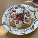 ドルチェ エ カフェ ウニコルノ - ふわふわ