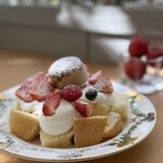 ドルチェ エ カフェ ウニコルノ - ふわふわ