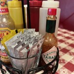 Byrd's Pizza & Ribs - 