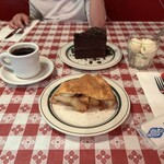 Byrd's Pizza & Ribs - 