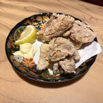 ゑぶりでい - 鶏の唐揚げ3個　(税込539円)