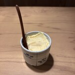 ゑぶりでい 横浜店 - お通し : 茶碗蒸し(税込418円)