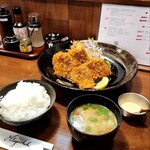 酒肴 新屋敷 - タルタルソースも