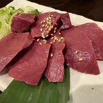 炭火焼肉 肉刺し にく式 - ハツ刺し