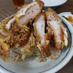 日進食堂 - とんかつ断面