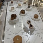 カフェ ディオール バイ アンヌ=ソフィー・ピック - 