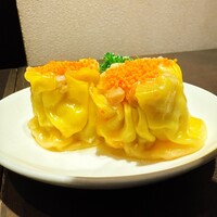 四川料理 龍の子 - 【大判エビ焼売】(¥550)