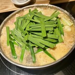 博多もつ鍋 やま中 - 