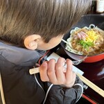 待春軒 - ガツガツ食べる我が子