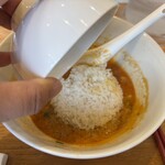 らぁめん ご恩 - 半ライス投入