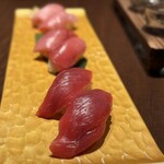 おもてなし いろり寿し - マグロ３種を選んで食べ比べ　