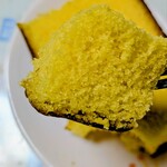 文明堂神戸店 - 美味し〜。