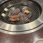 炭火焼肉 久 - 