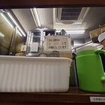 らーめん弁慶 - カウンター越しの景色