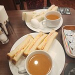 喫茶室ルノアール  銀座2丁目ガス灯通り店 - 