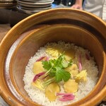 和牛料理 一石三鳥 - 土鍋ご飯