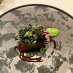 エディション・コウジ シモムラ - メインの恵鴨　仏産木の子とピーマンソース