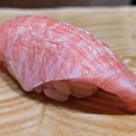 鮨 美吟 - 大トロ