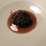 ななしの庵 - 苔むす石　という名前です。