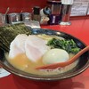 横浜ラーメン おか本