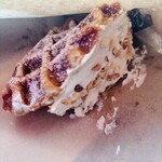 クラッパーズダイナー - クロッフル　アップルキャラメルサンド◎