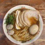 麺や而今 大東本店 - 生一本黒豆（1350円）＋ミックスチャーシュー（400円）＋半熟味付け煮玉子（150円）