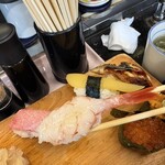 廻る寿司　ぽん太 - 