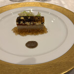 レストラン 西洋銀座 - フォアグラ　ド　カナールのパルフェと卵のガトー仕立て