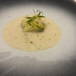 レストラン 西洋銀座 - 鮮魚のソテー生姜とライムのカプチーノ