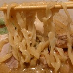 ジャパニーズ ラーメン 五感 - 麺はこんなかんじ。