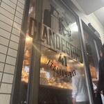 クランデスティーノ 41 - 入り口