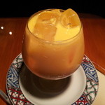 ３丁目のカレー屋さん  - 14.02.19  マンゴーラッシー(＋400円)