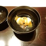 330121336 - 薩摩芋真丈のお吸い物