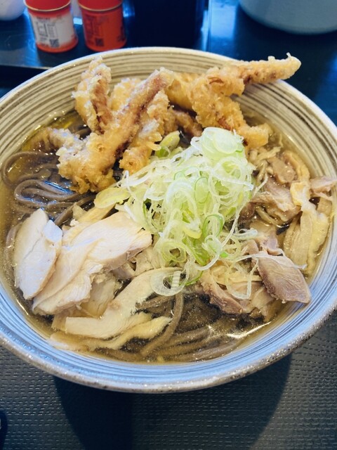 肉そば藤七 勾当台公園 | 仙台の人気そば店