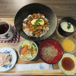 Hamashuku Kitchen - Unagi Mabushi Set Meal, JPY 1,650 (Tax Included)