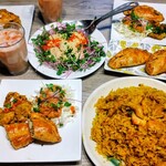 鳥の海 ふれあい市場 - チキンティッカ、謎ドレサラダ、フムス、ロティも合わせて挑戦♫特に市販の謎ドレは鳥の海で800円位とお高めだったので、自宅で手軽に作れて良かった( *´艸)