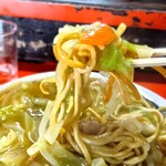 新ちゃん - かたい焼そば　リフト