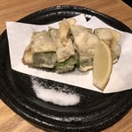 広島お好み焼 鉄板焼 一閃 - カキのピーマン射込揚げ（税込620円）