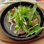 炭火と串焼きと肴 原価酒場 イロ鶏ドリ - 極み炭火焼きもも　塩