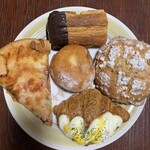 ベーカリーカフェクラウン - 