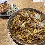 悠悠 - 焼きそば（並）＋唐揚げ