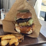 ハンバーガー&タコライス オーツー - テリヤキバーガー