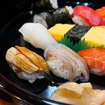 むら上 - 穴子、げそ、サーモン、いか、たまご