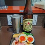 鶏paitan 心麦 - 赤星にトッピング２種購入のアテ