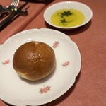 シェ フルール 横濱 - 自家製パン